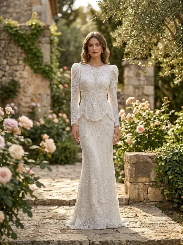 Ivory wedding gown