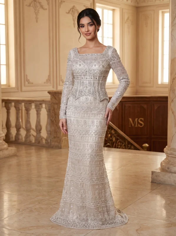 Soirée gown